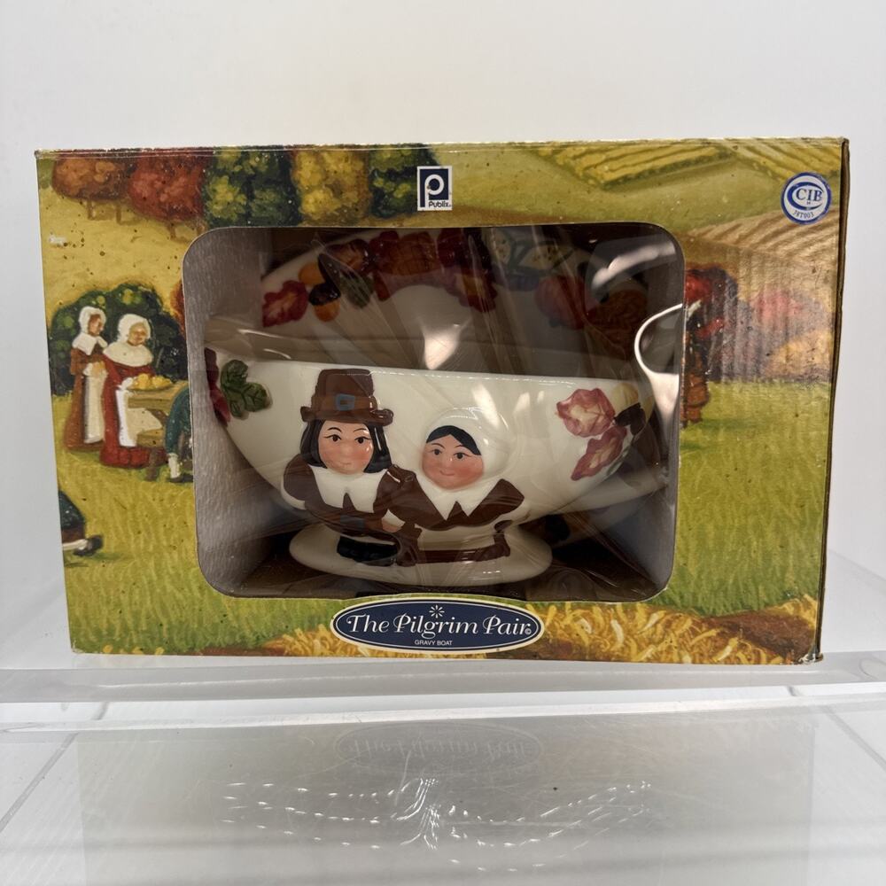 Thanksgiving Gravy Boat Publix In Box Pilgrim Pair Collectible Limited Edition